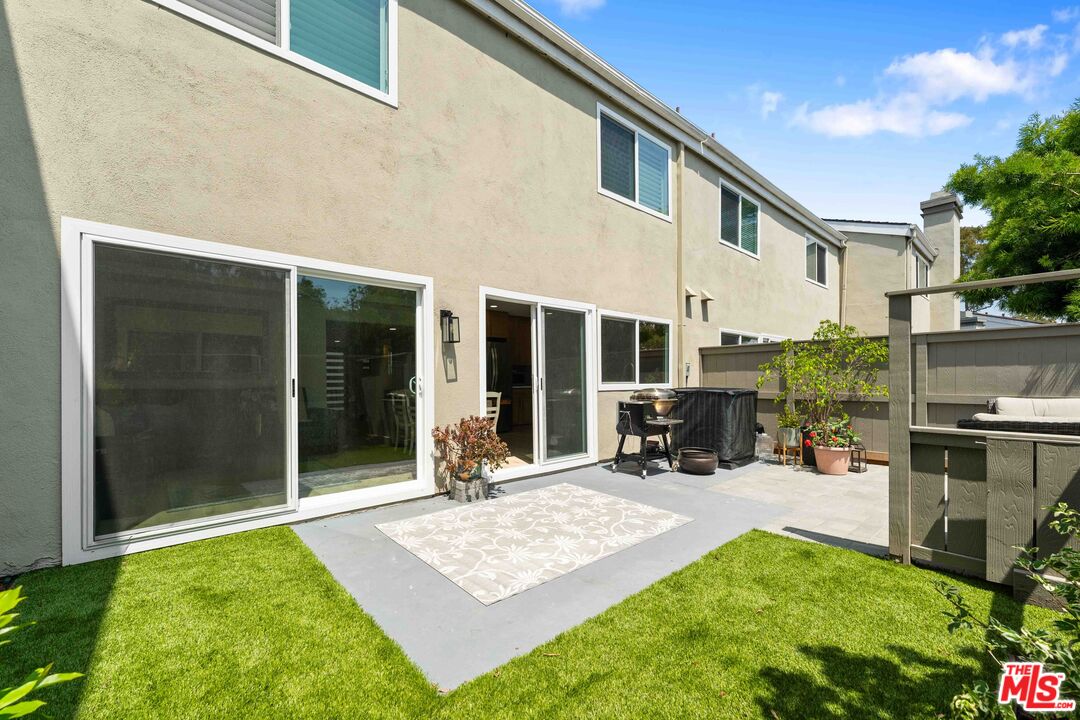 7016 Little Harbor Dr