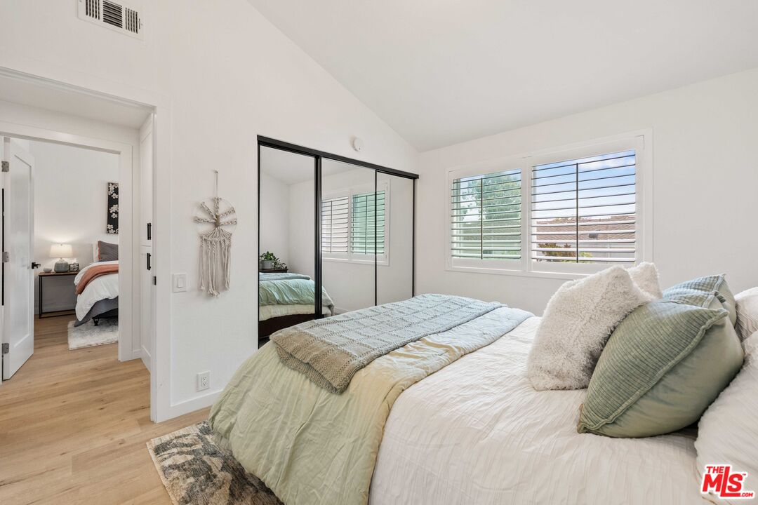 7016 Little Harbor Dr