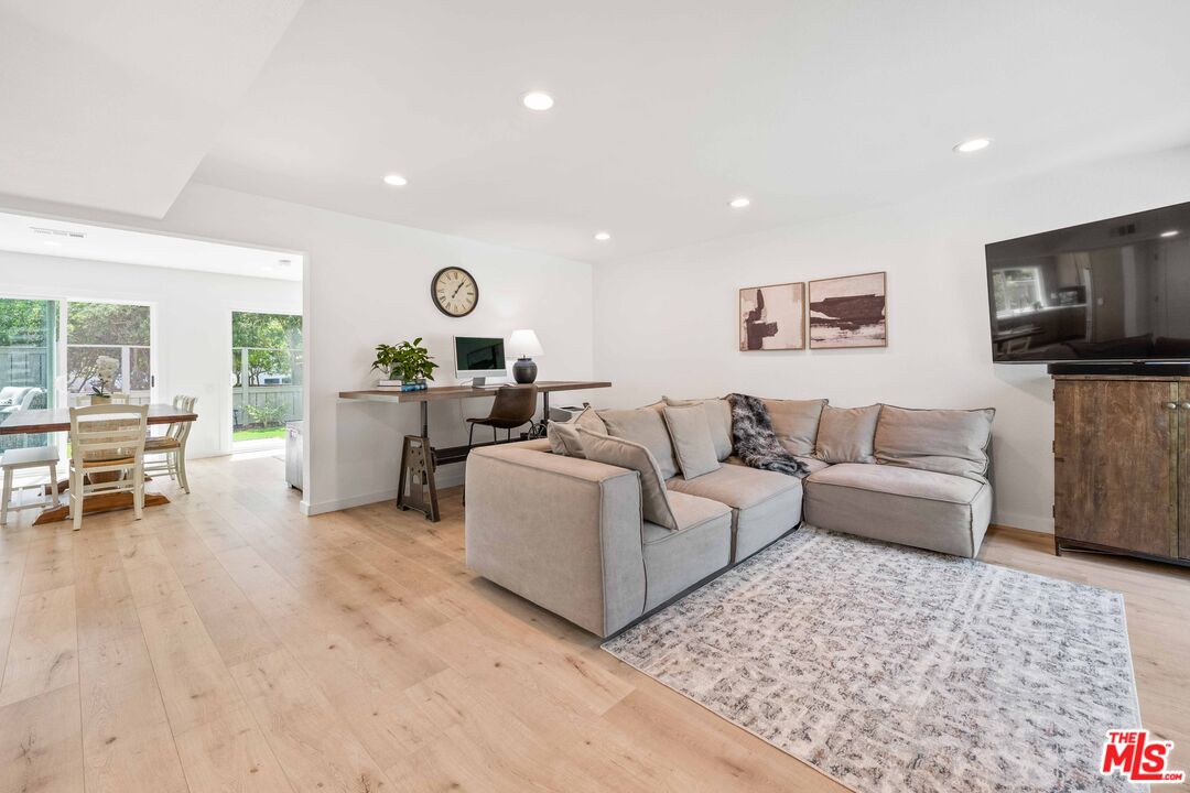 7016 Little Harbor Dr