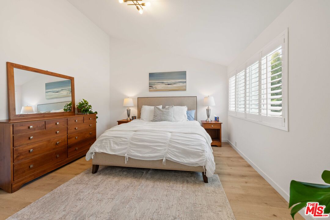 7016 Little Harbor Dr