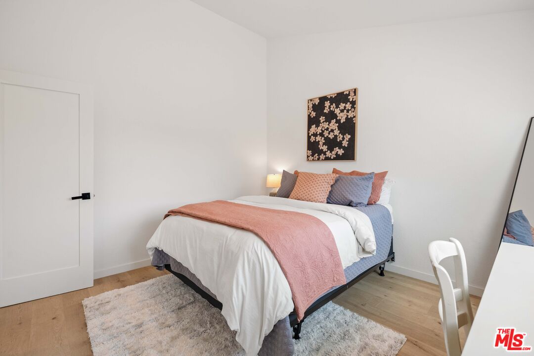 7016 Little Harbor Dr