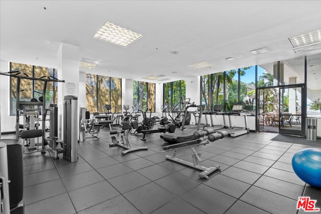 10724 Wilshire Boulevard 311