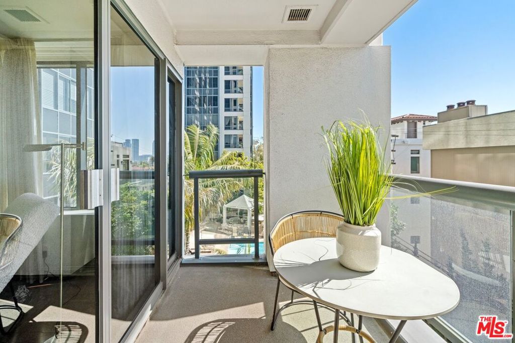 10724 Wilshire Boulevard 311