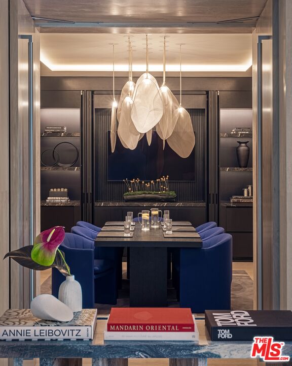 9200 Wilshire Blvd Unit: 206W