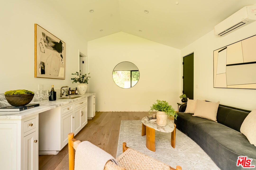 16815 Shileno Pl