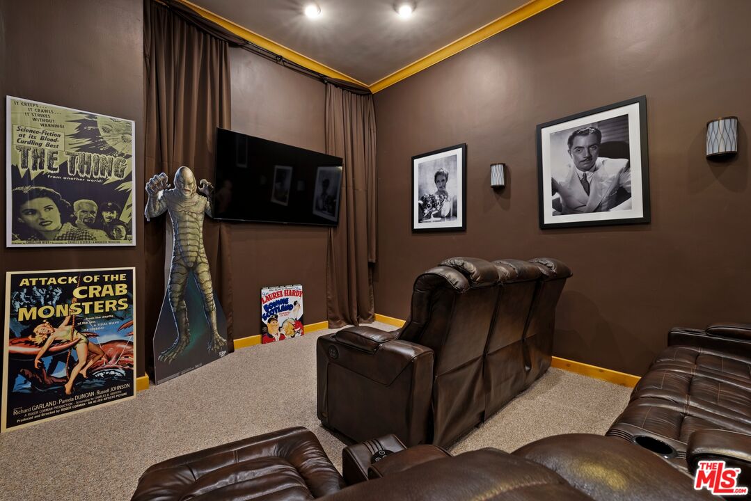 820 N Verano Dr