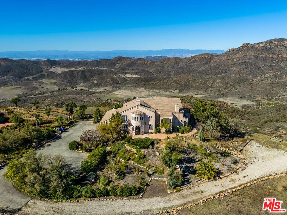 10827 Pacific View Dr