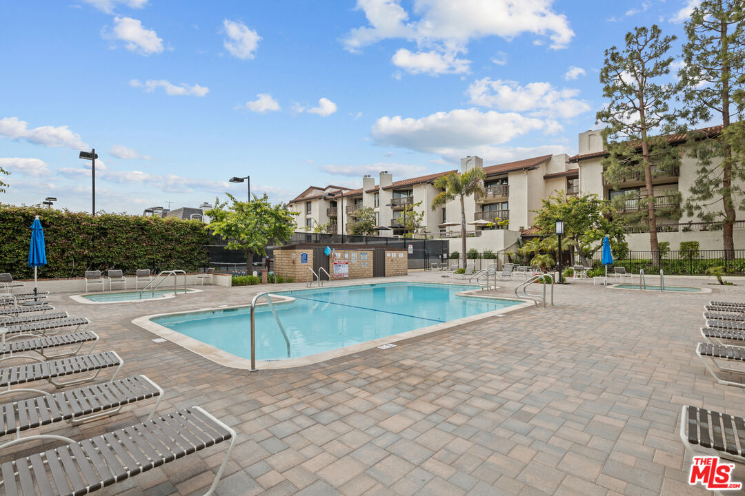 8601 Falmouth Ave Unit: 404