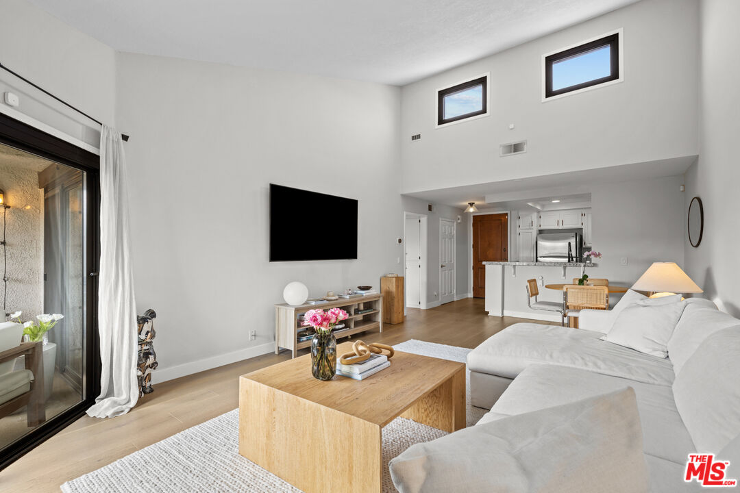 8601 Falmouth Ave Unit: 404