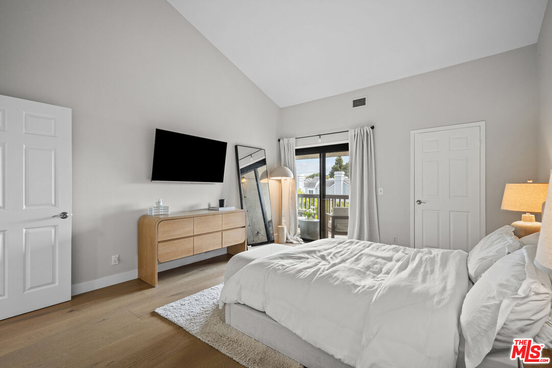 8601 Falmouth Ave Unit: 404