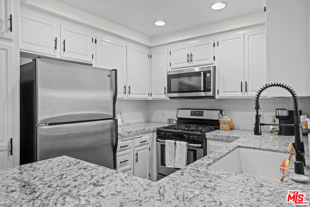 8601 Falmouth Ave Unit: 404