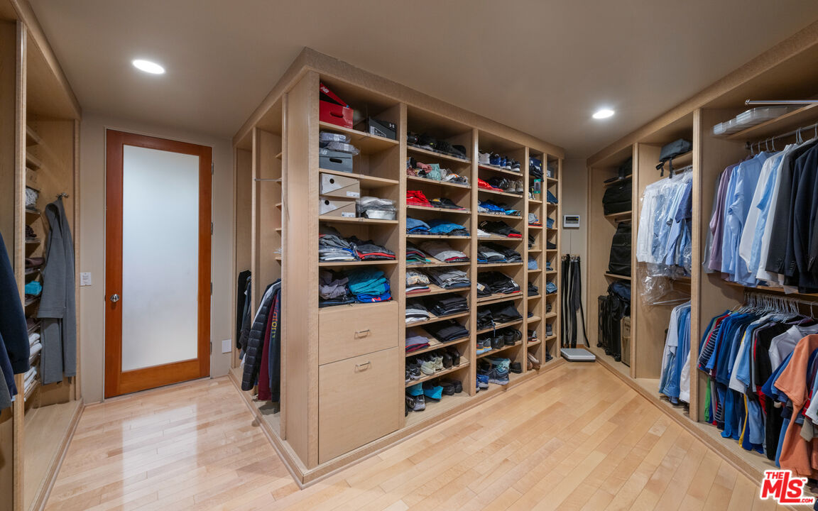 4115 Roma Ct