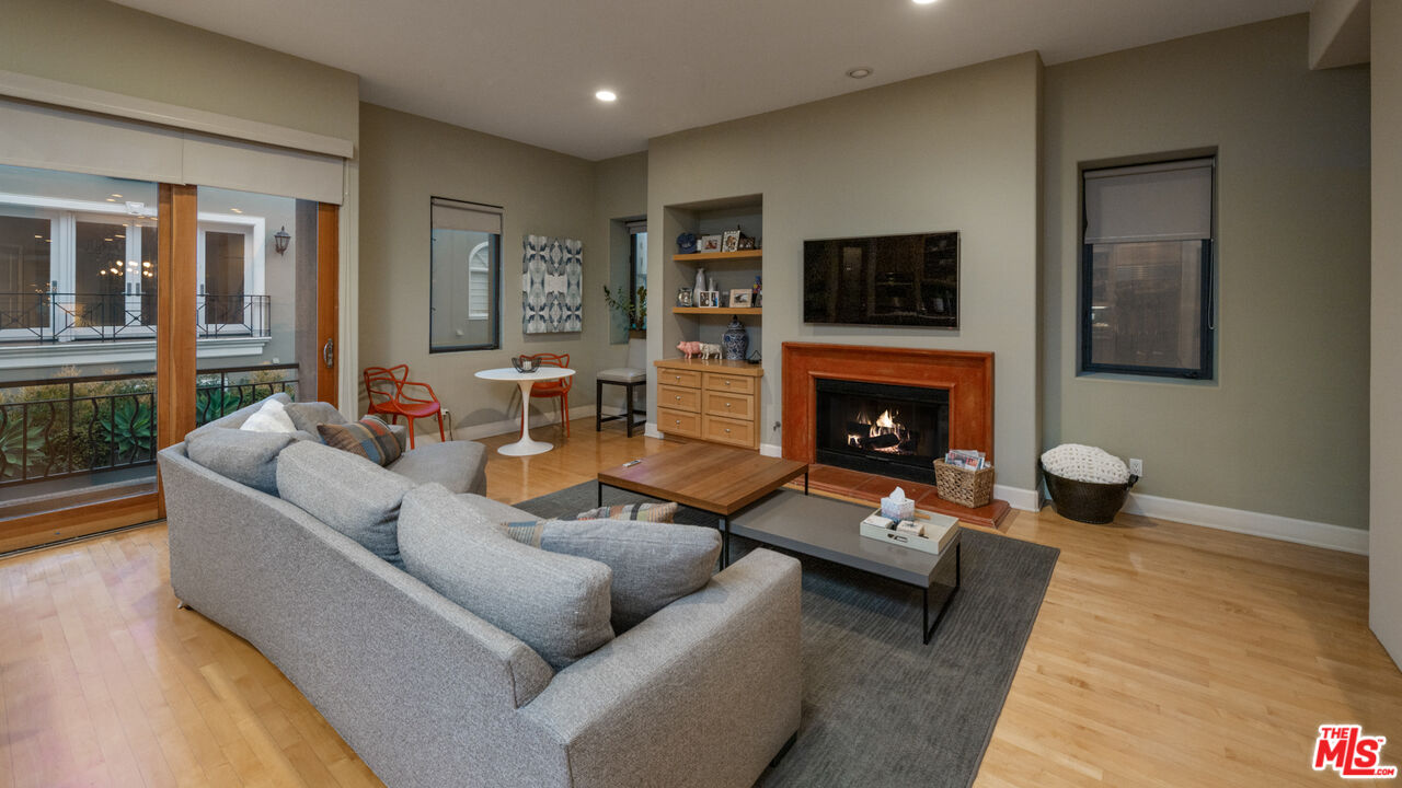 4115 Roma Ct