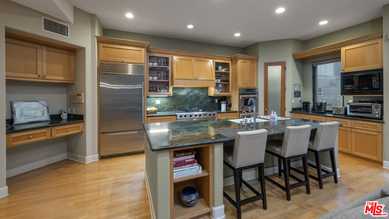 4115 Roma Ct