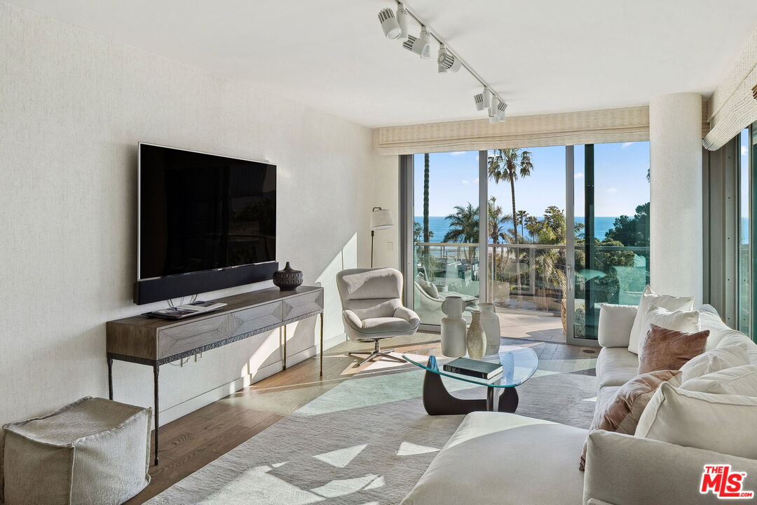 1755 Ocean Ave Unit: 614