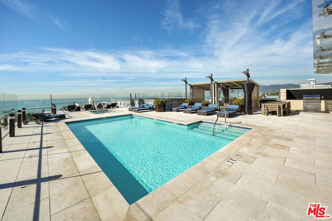 1755 Ocean Ave Unit: 614