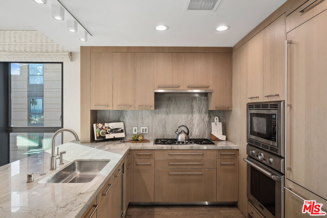 1755 Ocean Ave Unit: 614