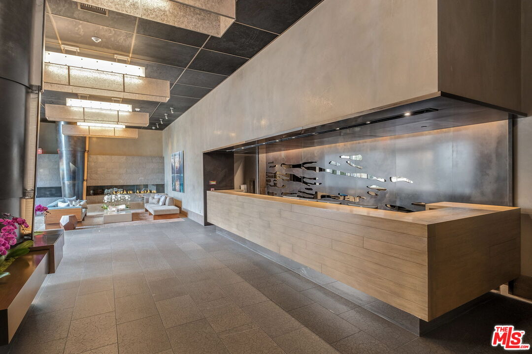 1755 Ocean Ave Unit: 614