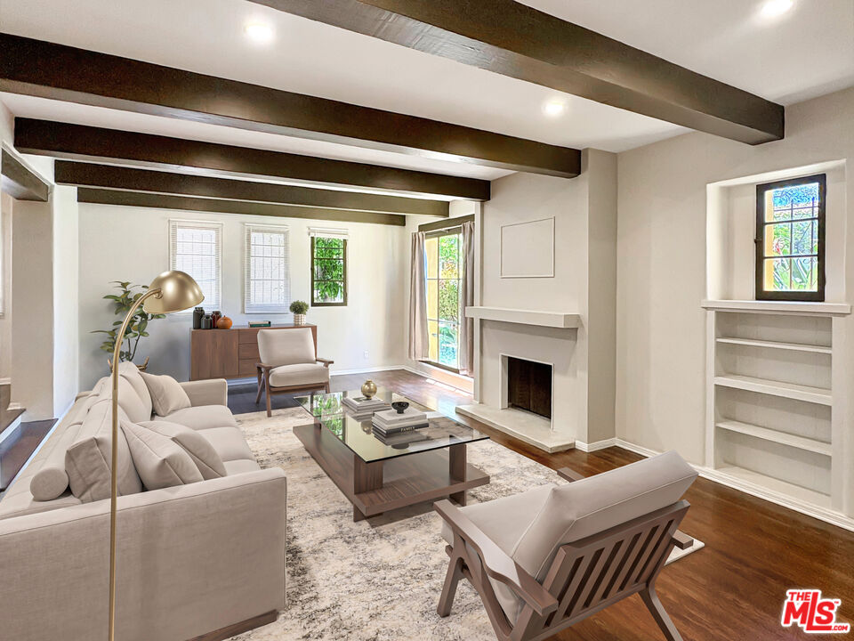 170 N Orange Dr Unit: Lower