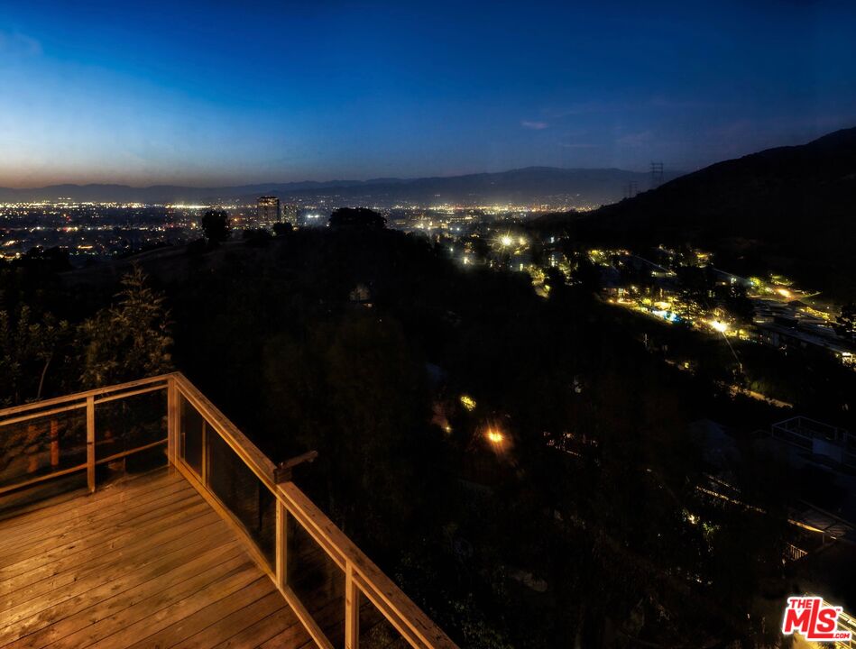 3488 Troy Dr