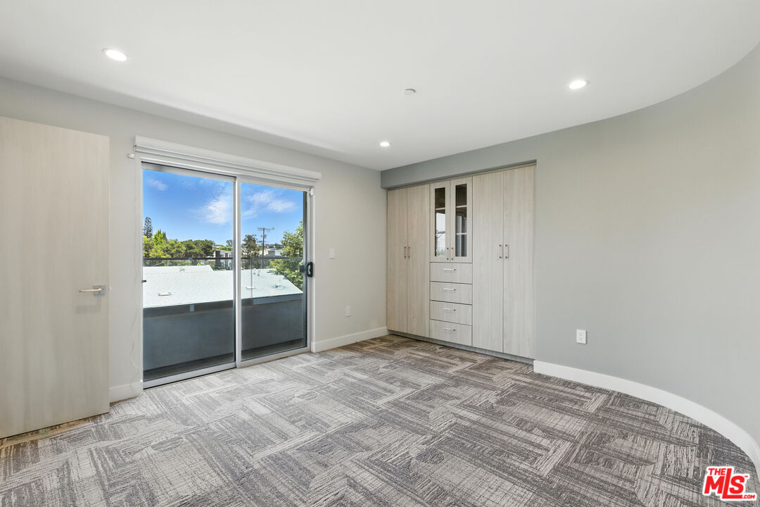 10951 National Blvd Unit: 303