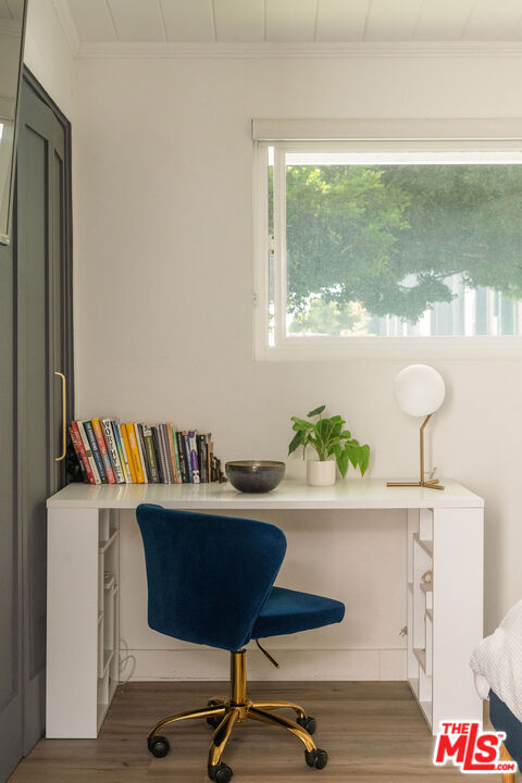 4040 Grand View Blvd Unit: 7