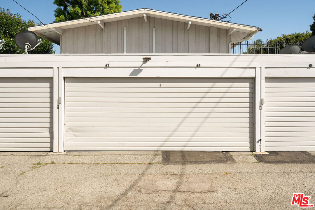 4040 Grand View Blvd Unit: 7