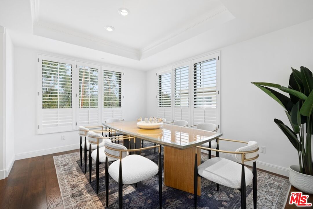 12218 Montana Ave Unit: 302