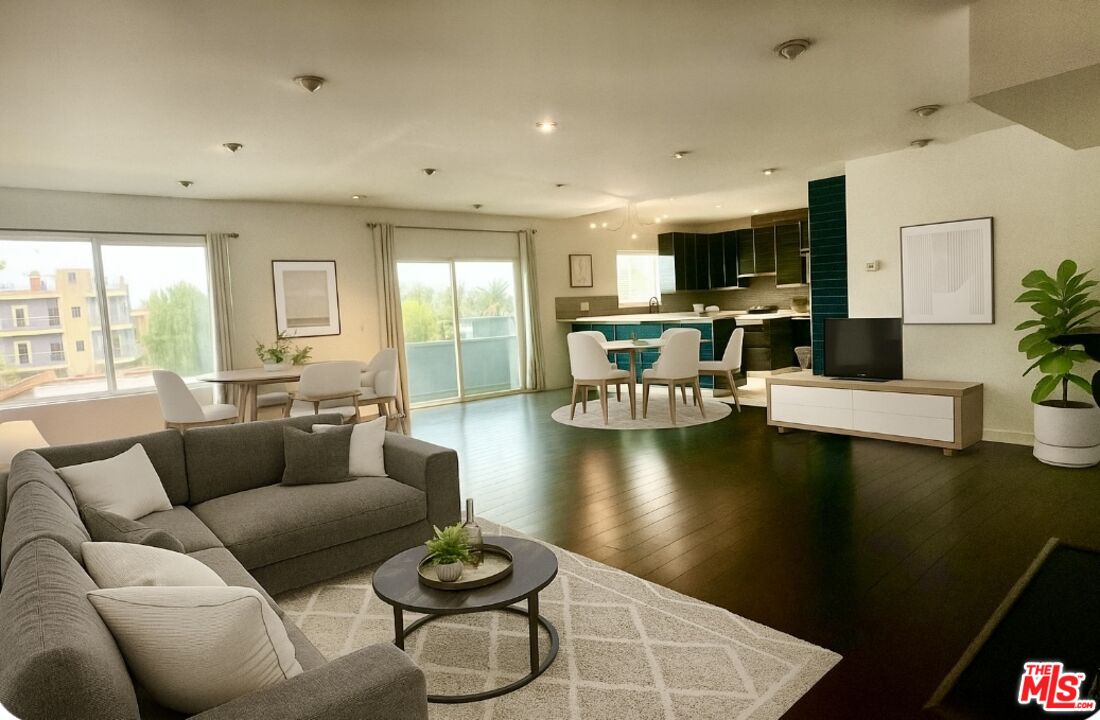 825 S Le Doux Rd Unit: 303