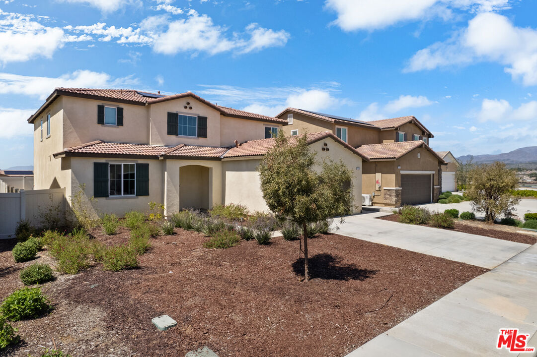 14131 Versilla Dr