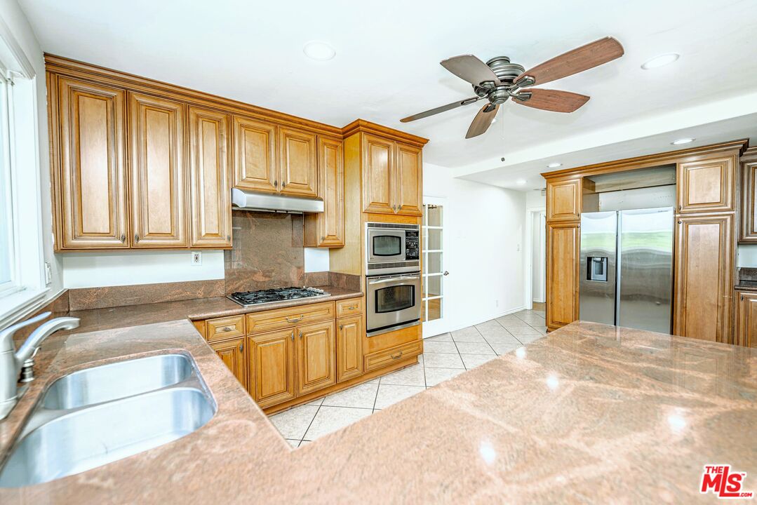 5353 Don Pio Dr