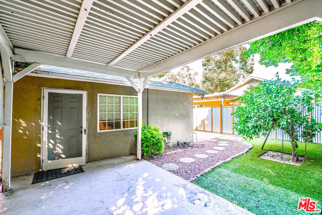 5353 Don Pio Dr