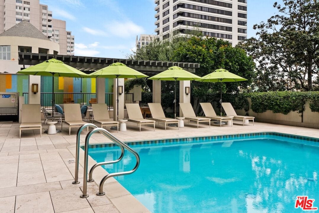 10375 Wilshire Blvd Unit: 11G & 11J