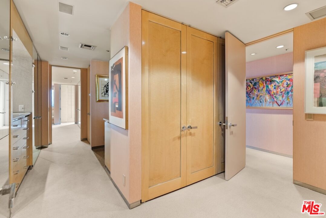 10375 Wilshire Blvd Unit: 11G & 11J