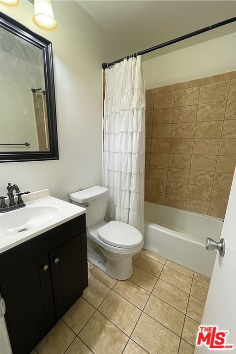 11574 Ohio Ave Unit: 102