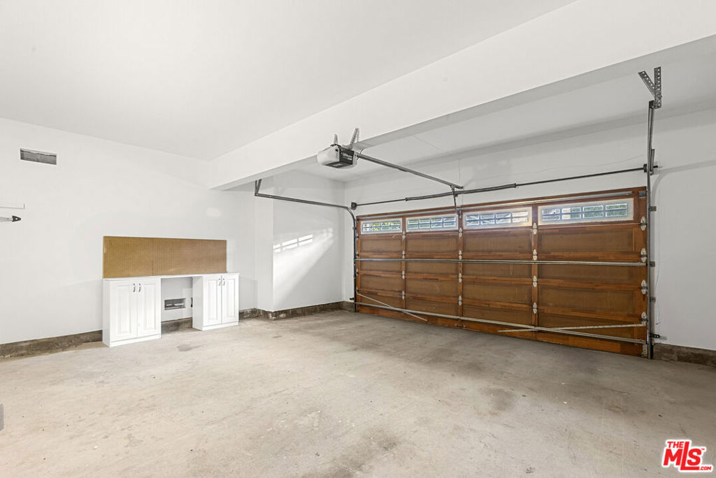 1074 Westcreek Lane