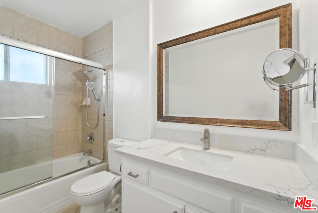 1230 Princeton St Unit: 3