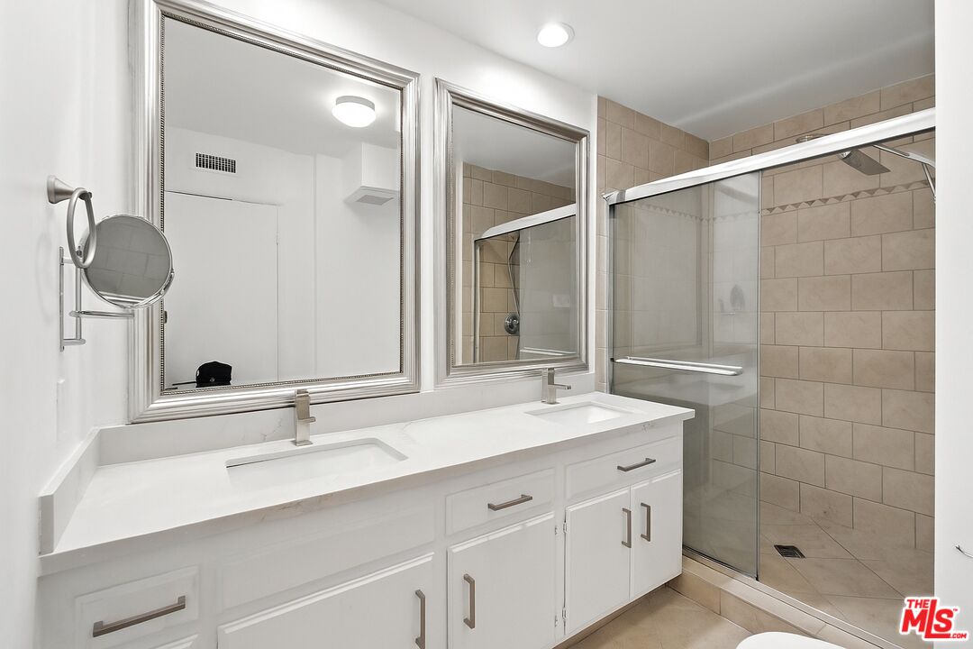 1230 Princeton St Unit: 3