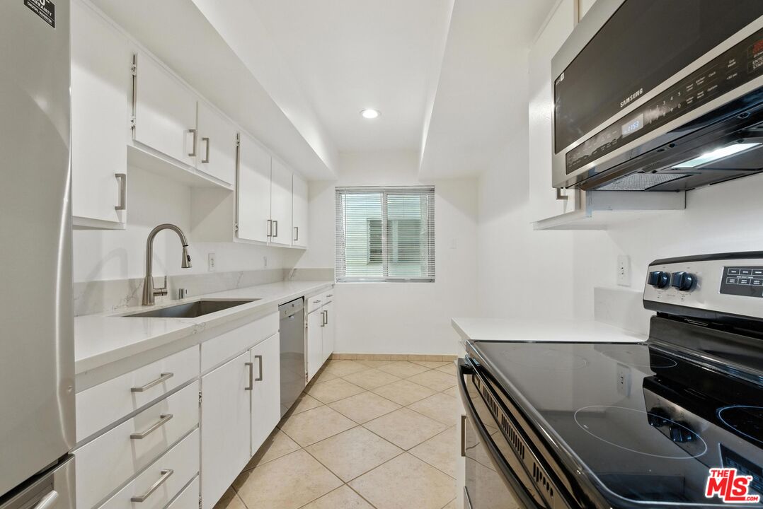 1230 Princeton St Unit: 3