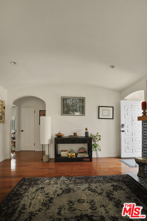 3911 Exposition Blvd