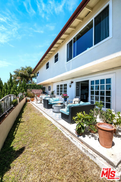 2223 Mcrae Dr