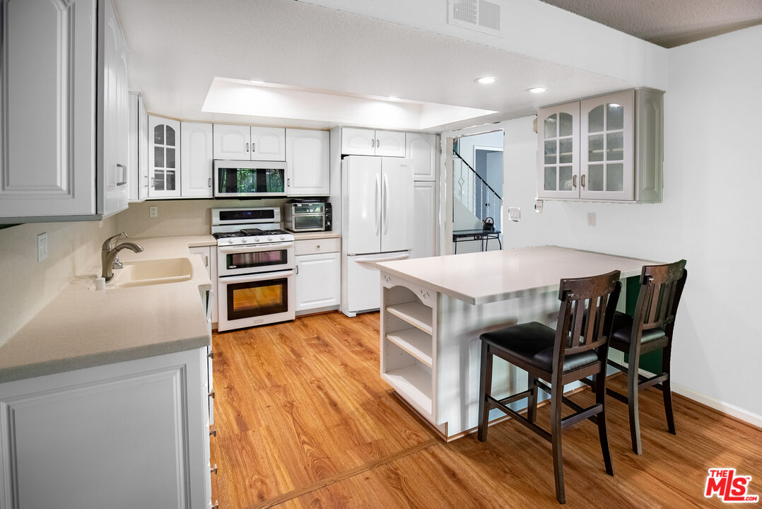 27003 Rio Prado Dr