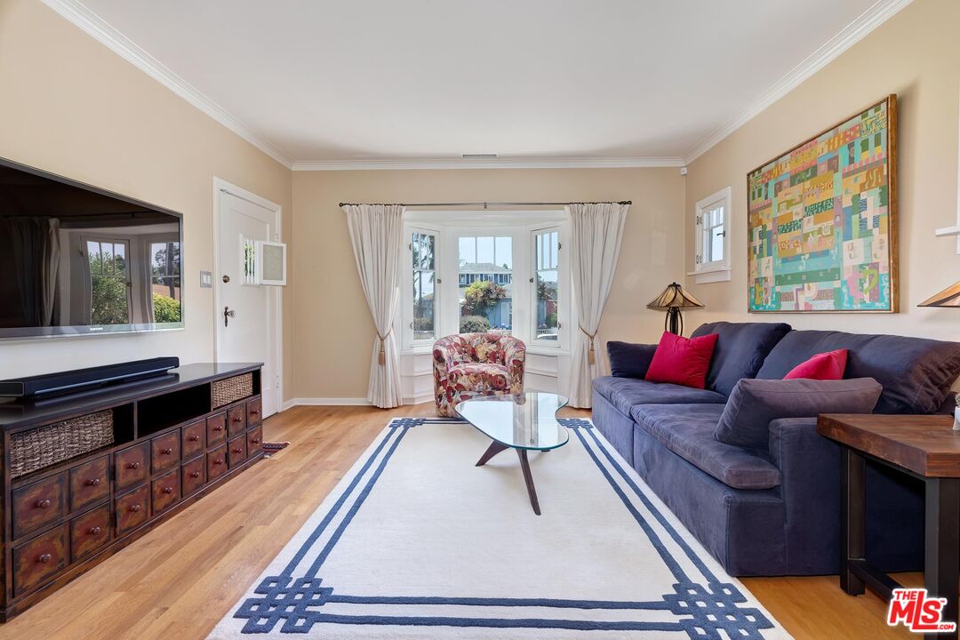 839 Commonwealth Ave