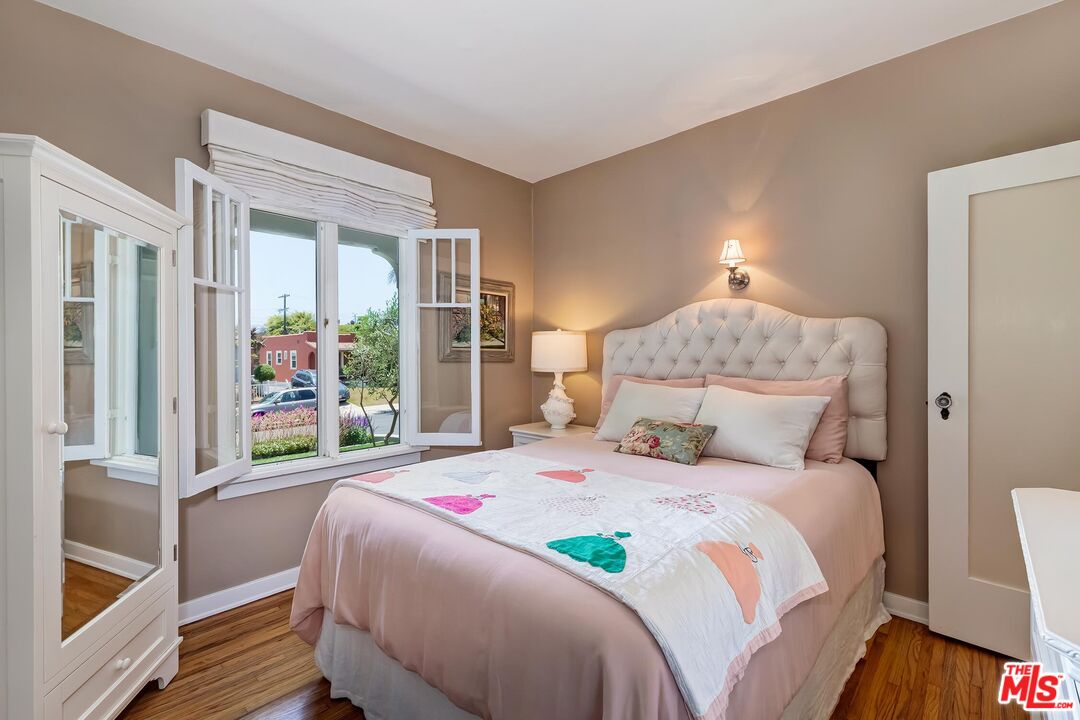 839 Commonwealth Ave