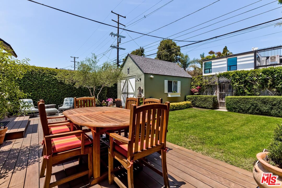 839 Commonwealth Ave