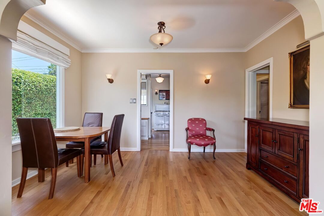 839 Commonwealth Ave