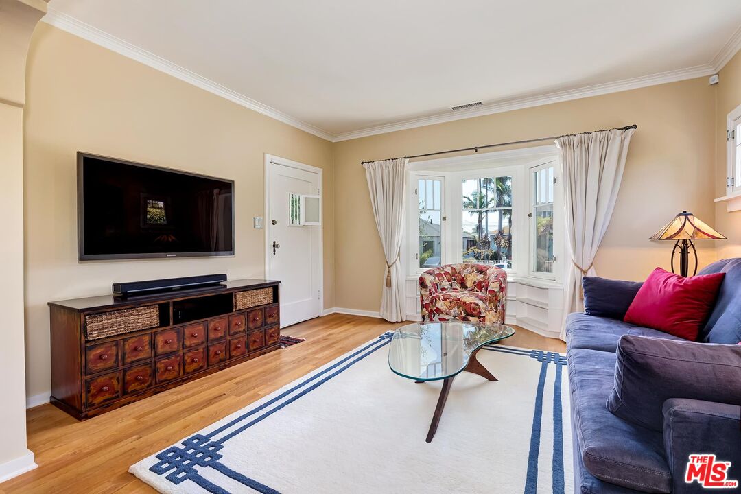 839 Commonwealth Ave