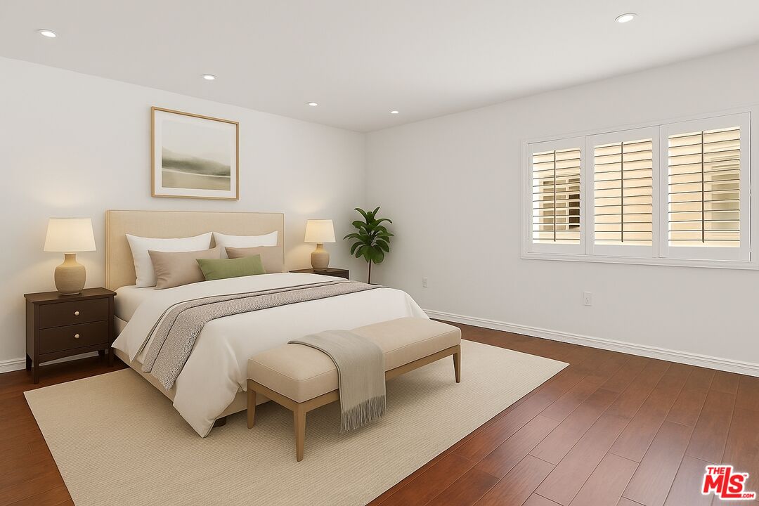 7403 S Sepulveda Blvd Unit: 108