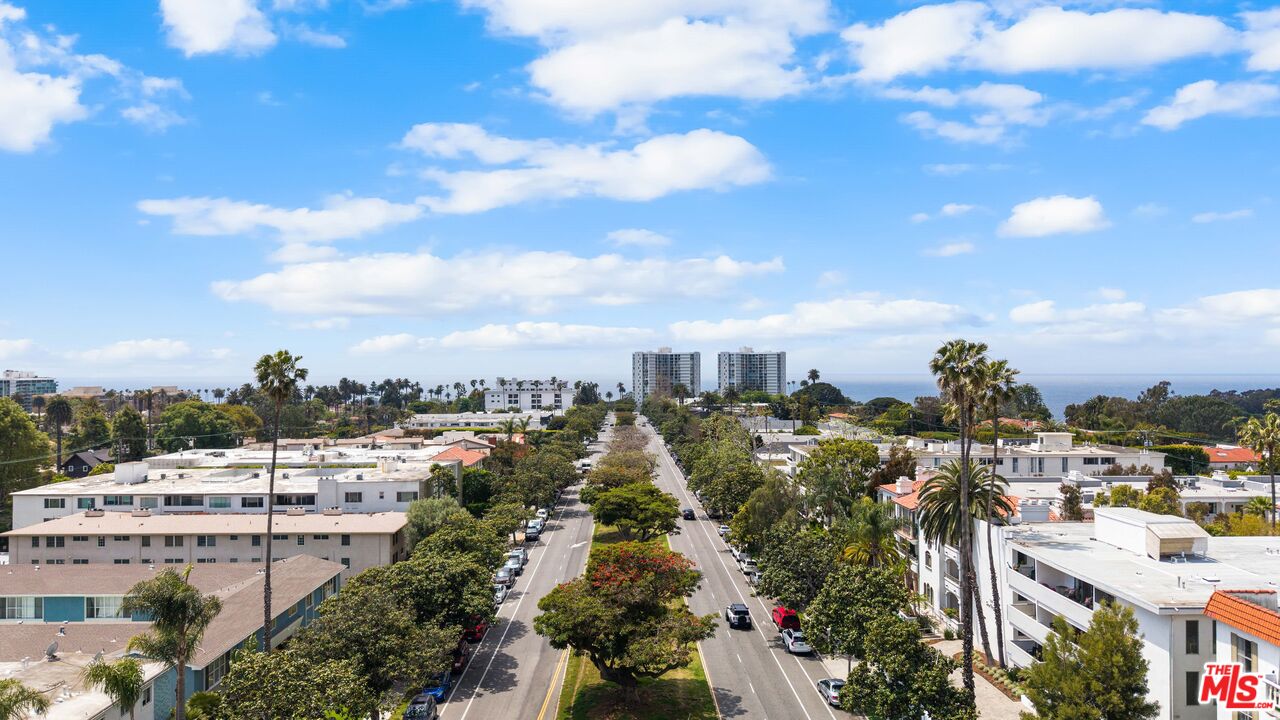 605 San Vicente Blvd Unit: 206