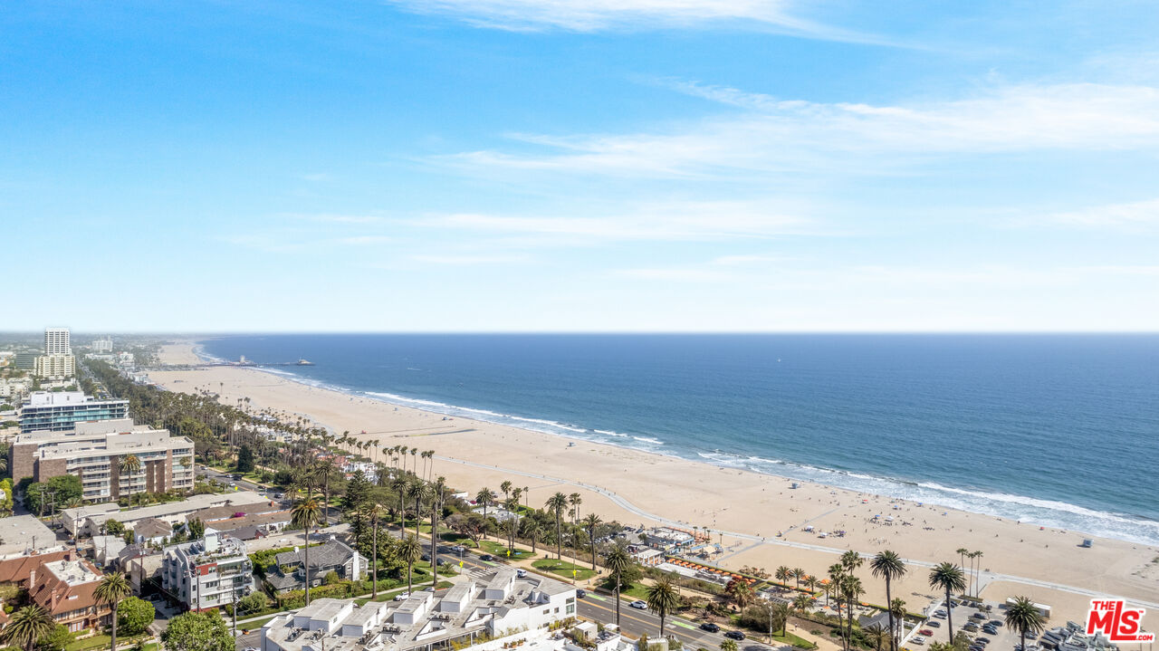 605 San Vicente Blvd Unit: 206